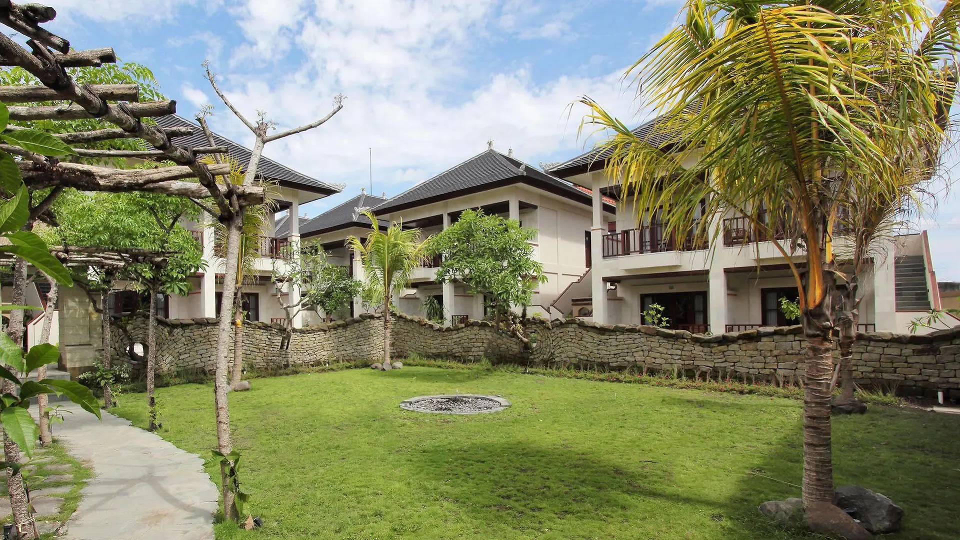 ****  Radha Phala Resort & Spa Ubud  Indonesia